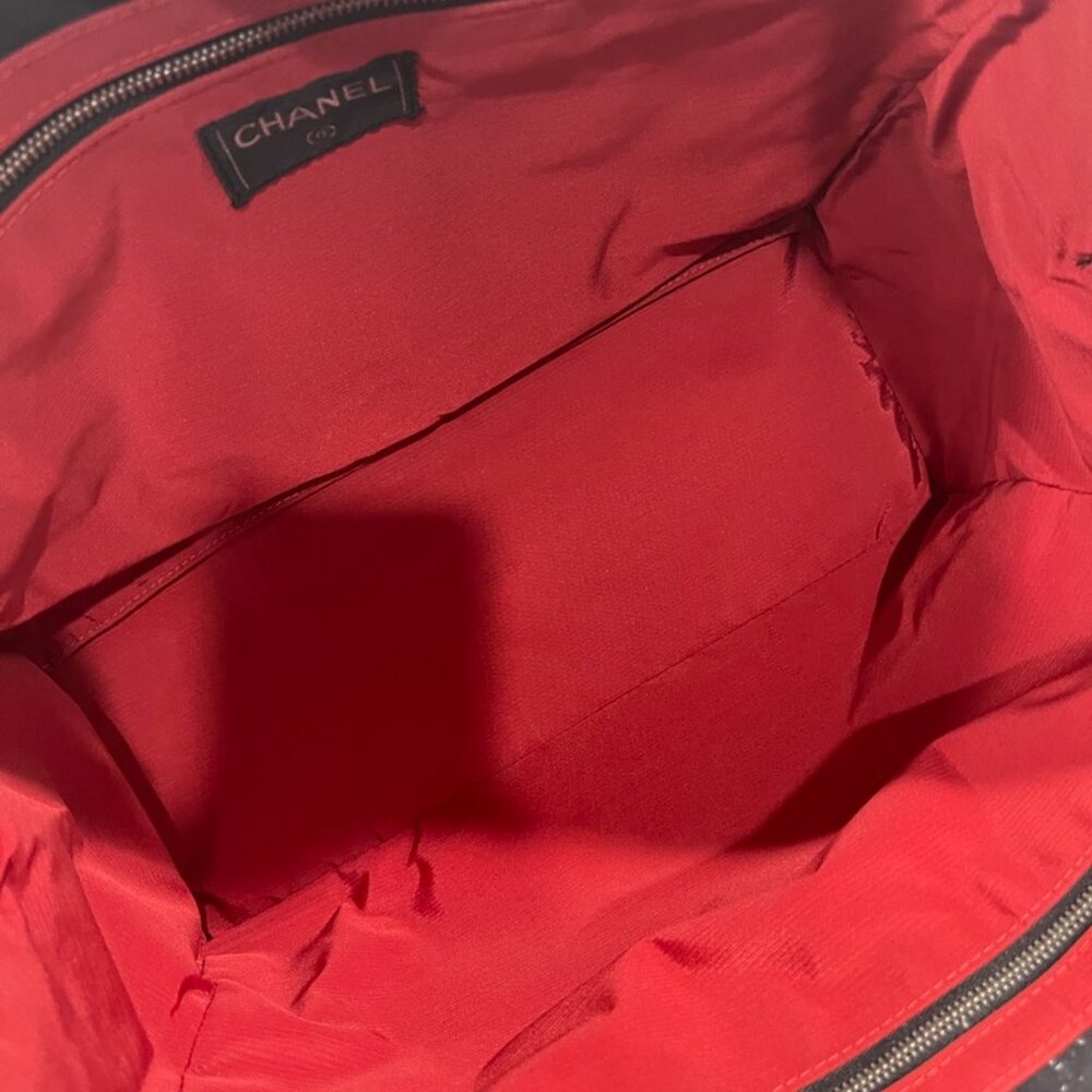 Chanel Travel Ligne Tote ( - Picture 9 of 12